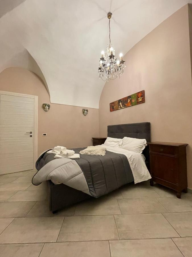 לינה וארוחת בוקר קטאניה Sunshine House מראה חיצוני תמונה